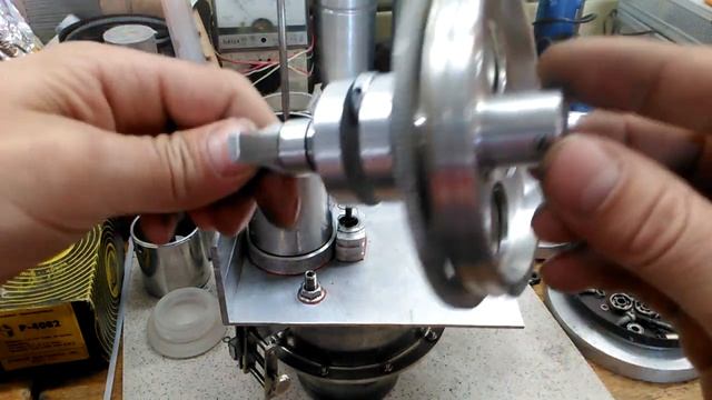 Двигатель Стирлинга смотреть онлайн