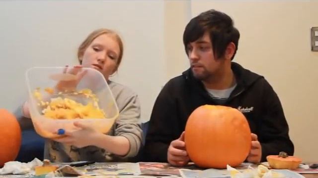 Pumpkin Carving IRON MAN STYLE смотреть онлайн