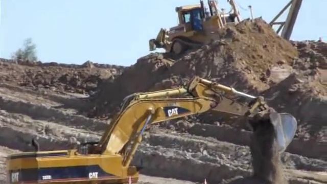 CAT 385B L, D10T, D10N's, & 660B's