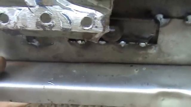 И снова ЗДРАВСТВУЙТЕ! Кузовной ремонт Ваз 2107i ч. 17, привариваем внутренний порог, усилитель и пр смотреть онлайн