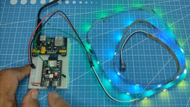 Control tira led con ESP32 C3 смотреть онлайн