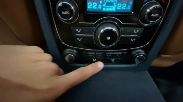 Тест-драйв Jaguar XJ 2014 года спустя 100000 км