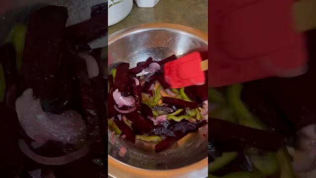 ? Ensalada Fresca de Espinacas con Remolacha | Ensalada Fresca y Deliciosa ? смотреть онлайн