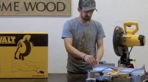 Обзор и распаковка самой популярной торцовочной пилы от DeWalt - DWS713 / Unboxing & Review DeWalt