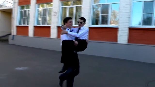Последний звонок 2015. Г. Саранск., Школа №16 смотреть онлайн