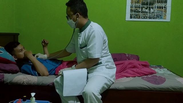 Keperawatan Dasar II, Perasat Pemeriksaan Fisik смотреть онлайн
