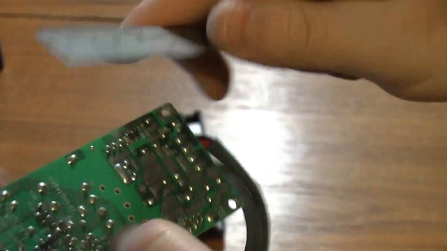 Fake Panasonic DMW-AC5 power supply teardown смотреть онлайн