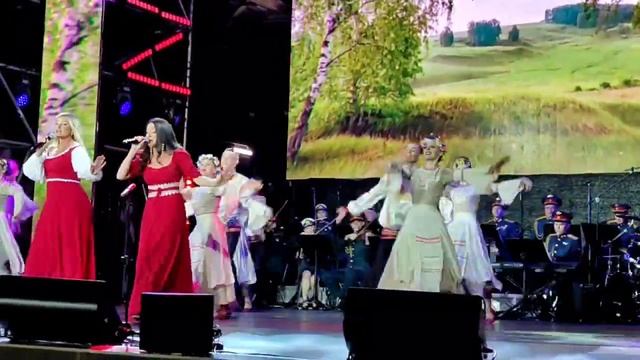 "Земля родная" исп. Светлана Кривенко и Екатерина Можарова автор М.Девятова #светланакривенко #певи смотреть онлайн