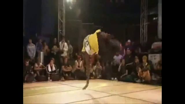Bboy JUNIOR Critical Moves 2012 смотреть онлайн