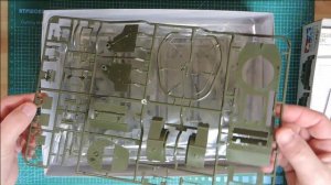 TAMIYA BT-7 KIT NUMBER 35309 1-35 SCALE STEVE MOTTROM DEDICATION BUILD