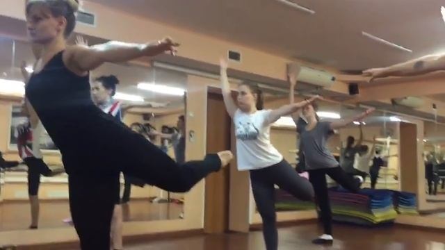 Новослободская, Мария Бахрамеева, джаз-модерн пт 21.00-23.00 смотреть онлайн