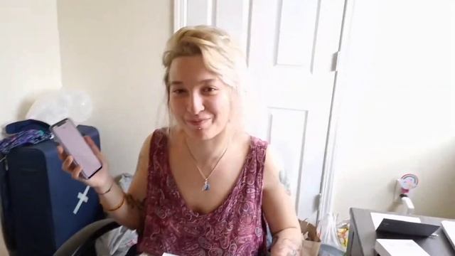 Dear USA/CCIP #8 Unboxing IPhone and MacBook (English Version) смотреть онлайн