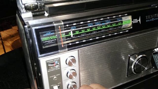 Rádio Zenith transoseanic смотреть онлайн