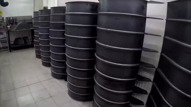 Роботизированный сварочный пост на заводе Bystroň смотреть онлайн