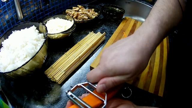 Запеченые роллы с жареной курицей смотреть онлайн