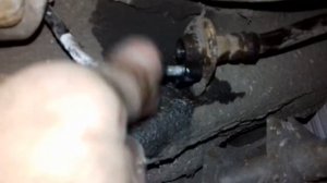 Как открутить ржавую тормозную трубку.