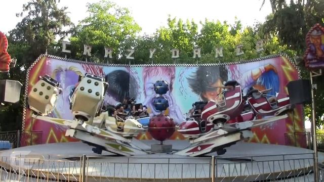 Crazy Dance off-ride HD POV Fantasilandia смотреть онлайн