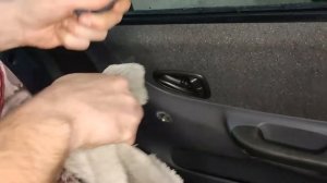 Как снять (разобрать) дверную карту / обшивку двери на Hyundai Accent