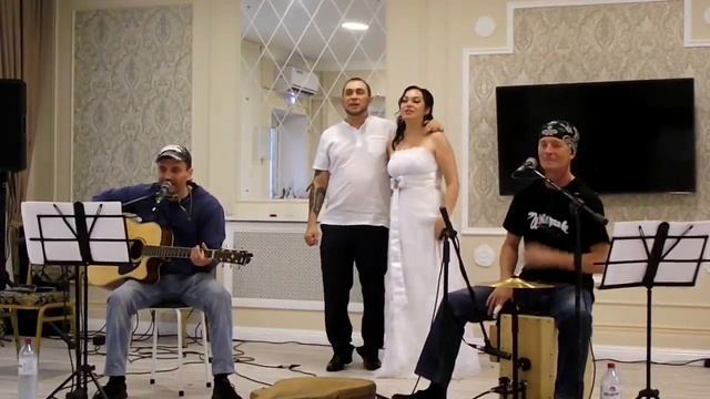 Рок н ролл на свадьбе! Сафрон и Ко - В гараже! Акустика, кахон, гитара 2023 смотреть онлайн