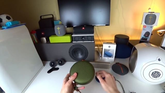 B&O Beoplay P2 - Unboxing and first impressions... смотреть онлайн