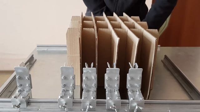 Станок для сборки картонной решетки СР-2 смотреть онлайн