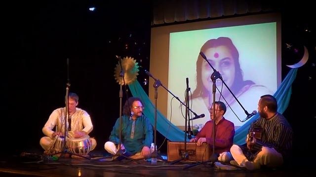 ДомЖур Сахаджа йога в России 30 лет. В. Сушакова и ансамбль "Радость музыки" Москва. 23.03.19 смотреть онлайн