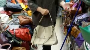 ИТАЛЬЯНСКИЕ КОЖАНЫЕ СУМКИ? У ОКСАНЫ.  СУМКИ НА ЛЮБОЙ ВКУС И ЦВЕТ? 1 часть. Рынок САДОВОД МОСКВА?.