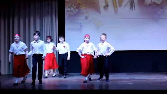 Кадриль: поздравление 3В класса к Дню Рождения школы №482 смотреть онлайн
