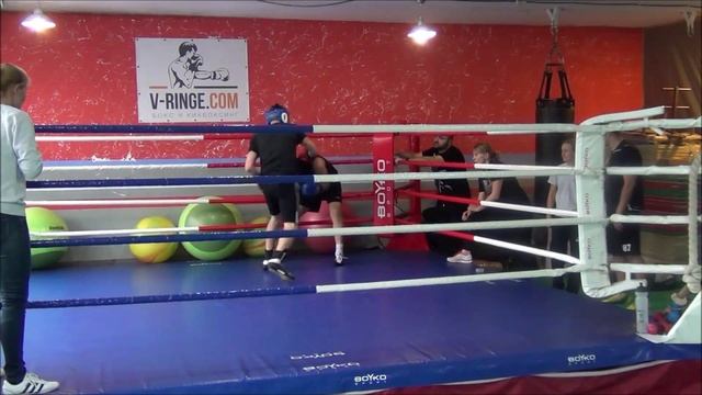 Спарринги\бокс\ Дмитрий Лещинский – Павел Бекетов смотреть онлайн