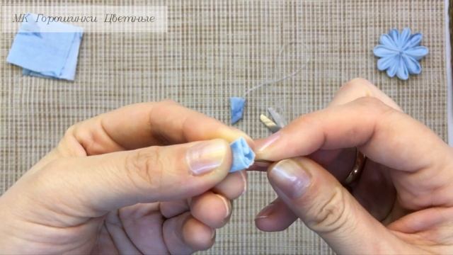 Бантик из ткани. Один способ складывания, два варианта бантика. Канзаши смотреть онлайн