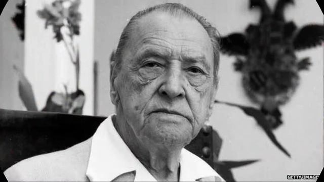 СОМЕРСЕТ МОЭМ