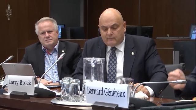 Liberals FAIL TO SILENCE Larry Brock on SNC LAVALIN! смотреть онлайн