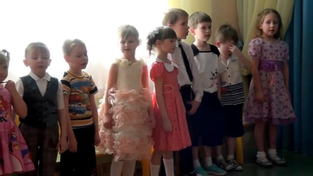 Детская песня про бабушку. Молодая бабушка смотреть онлайн