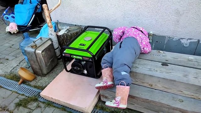 ?ЧТО БУДЕТ С ЗЕМЛЁЙ СЫНА? ОТКЛЮЧЕНИЕ ЭЛЕКТРИЧЕСТВА⚡ СВОИ ОГУРЦЫ И ПОМИДОРЫ В ОКТЯБРЕ смотреть онлайн