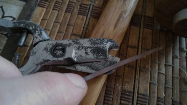 Инкрустация латунью по чёрной акации смотреть онлайн
