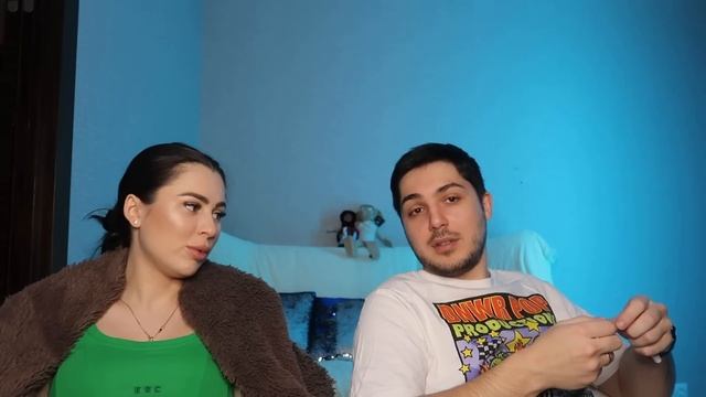 МУДРАЯ ИЛИ ГЛУПЕНЬКАЯ? смотреть онлайн