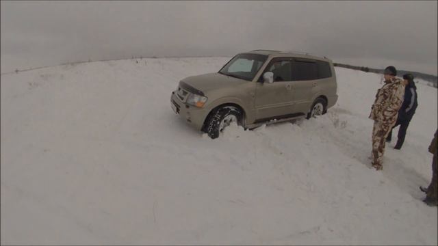 UAZ"HUNTER",UAZ "Simbir",UAZ 469,GAZ 69,MITSUBISHI PAGERO,VAZ 2110,Lada NIVA. смотреть онлайн