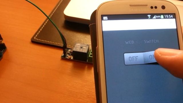 Arduino Web Switch смотреть онлайн
