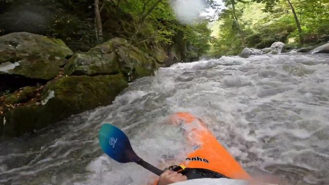 Nantahala Cascades: Pyranha Ripper 2 Small Quick Lap смотреть онлайн