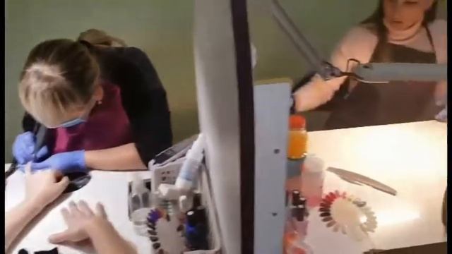 "Курс Аппаратного маникюра" смотреть онлайн
