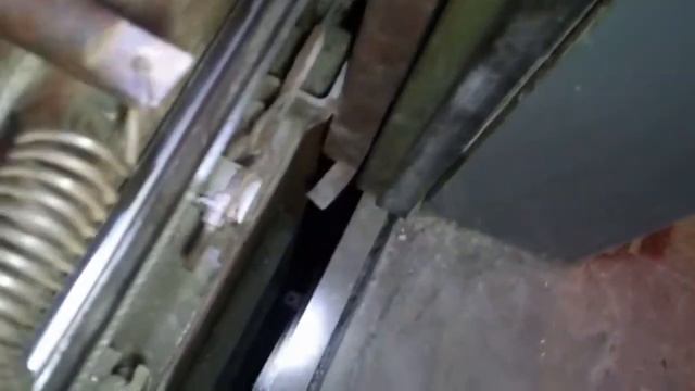 Запускаю лифт с простоя. Установка редуктора привода дверей смотреть онлайн