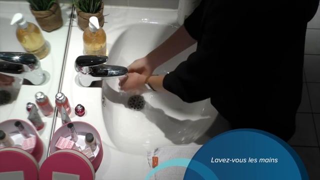 Comment mettre, retirer et entretenir les lentilles de contact смотреть онлайн