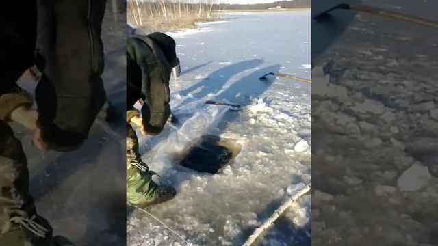 Подлёдная рыбалка смотреть онлайн
