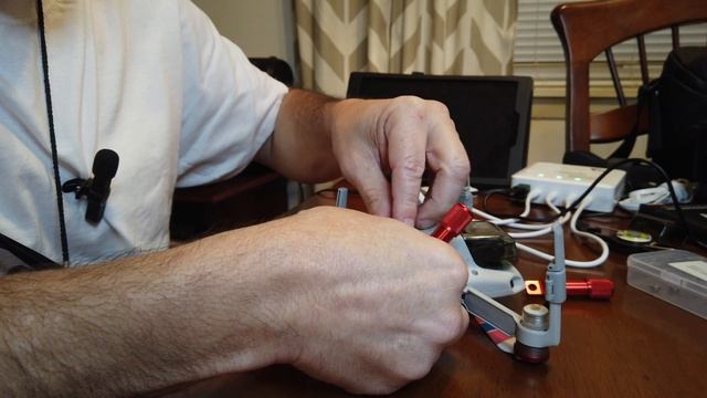 HEADLIGHTS Flashlights FOR ALL DJI MAVIC MINI/SE/2 DRONES + MINI SE W/12 Strobes & More Gear on it смотреть онлайн