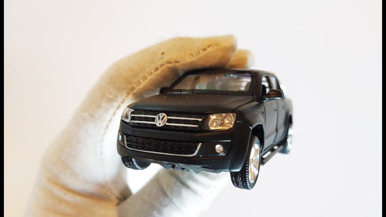 Моделька машины пикап Volkswagen Amarok 1/43. Про машинки.