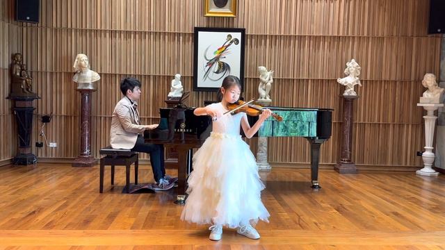 Pichaya Saiviwat(8y)1st PRIZE+EXCEPTIONAL YOUNG TALENT Special Prize,LA Golden Classical Music Awar смотреть онлайн
