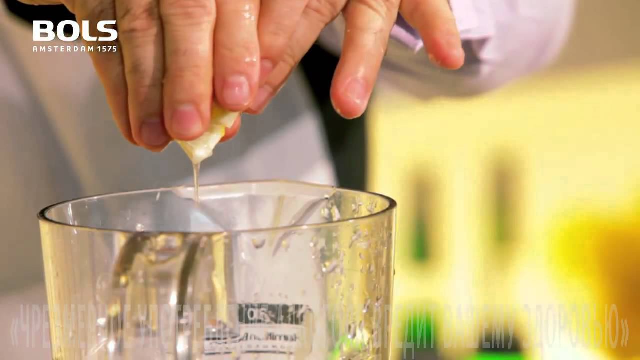 Bols Yoghurt - коктейль Летний флирт