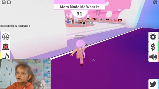 Я СНОВА НА ПОКАЗЕ МОД! ROBLOX FASHION FAMOUS смотреть онлайн
