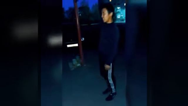 Уголок на турнике смотреть онлайн