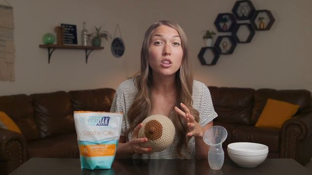 How to Heal Nipple Pain from Milk Blister / Milk Bleb using SALINE SOLUTION + OLIVE OIL смотреть онлайн